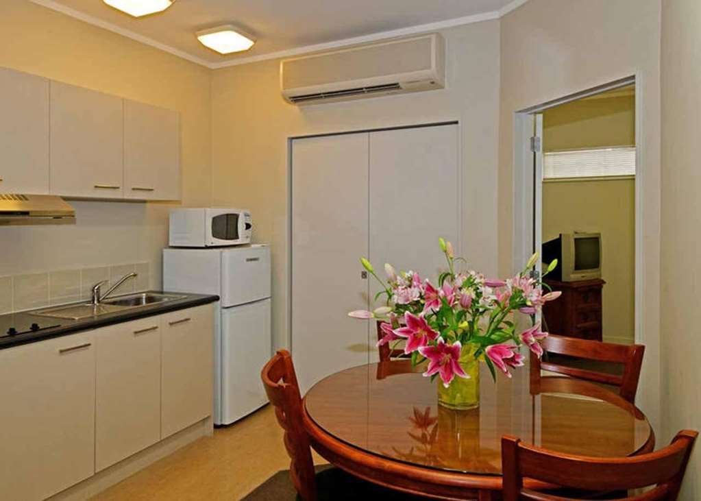 Kudos Business Suites & Airport Motel Окленд Номер фото